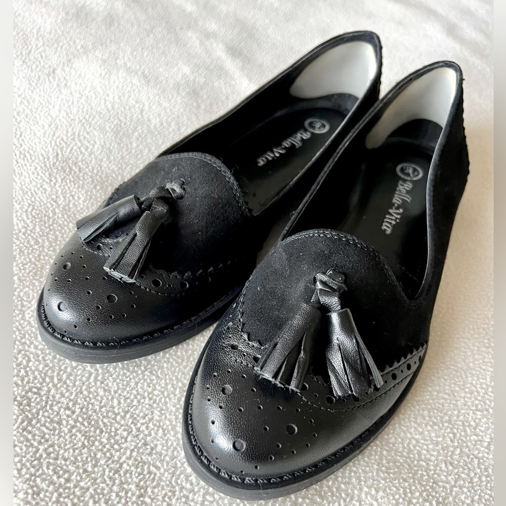 Bella Vita women’s leather/suede flats, size 7